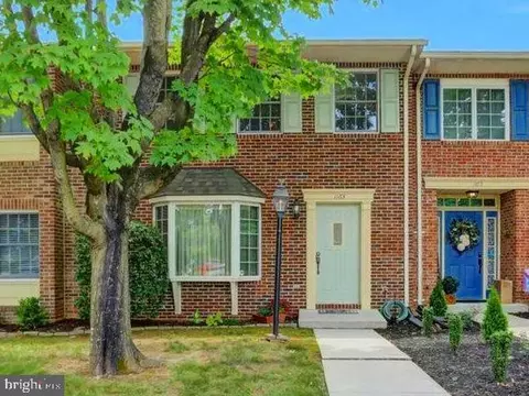 1163 Fairchild Ave, Hagerstown, MD 21742