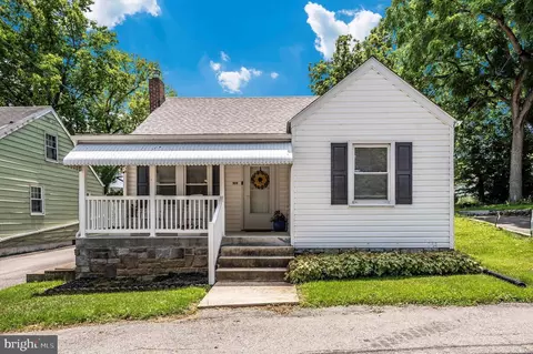 109 E Chestnut St, Funkstown, MD 21734