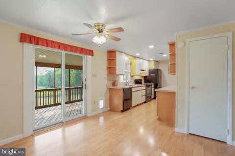 13003 Spickler Rd, Clear Spring, MD 21722 photo 8