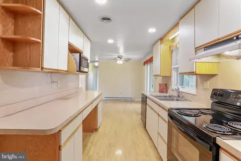 13003 Spickler Rd, Clear Spring, MD 21722 photo 13