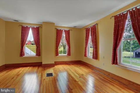 14322 Saint Paul Rd, Clear Spring, MD 21722 photo 4