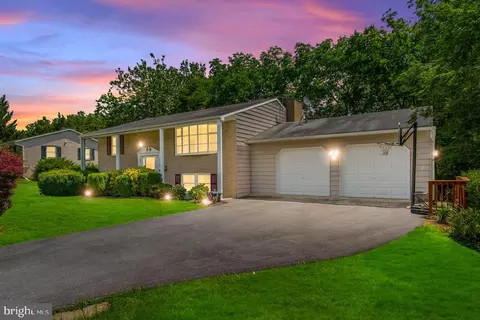 278 Potomac Hts, Hagerstown, MD 21740