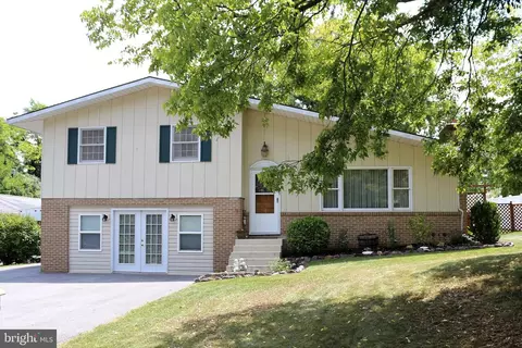 11135 Nursery Rd, Hagerstown, MD 21740