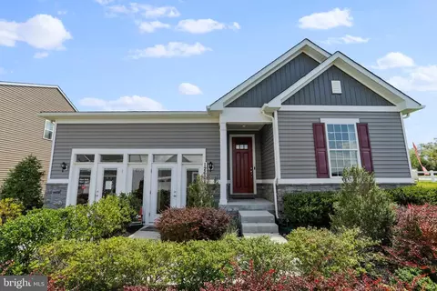 12601 Barton Dr, Hagerstown, MD 21740