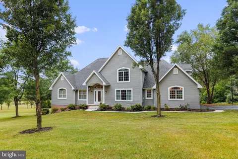 11952 Ernstville Rd, Big Pool, MD 21711