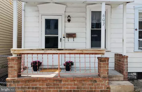 607 George St, Hagerstown, MD 21740