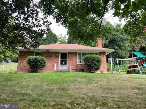 14149 Edgemont Rd, Smithsburg, MD 21783
