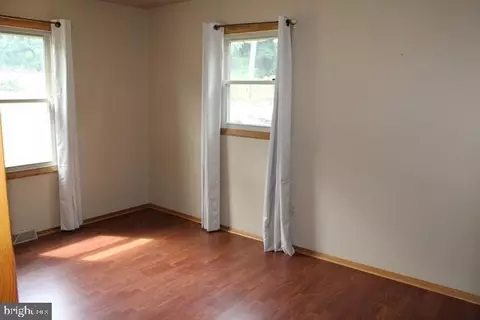 25528 Warren Ave, Cascade, MD 21719 photo 6