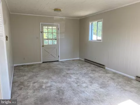 28 E Maple St, Funkstown, MD 21734 photo 7