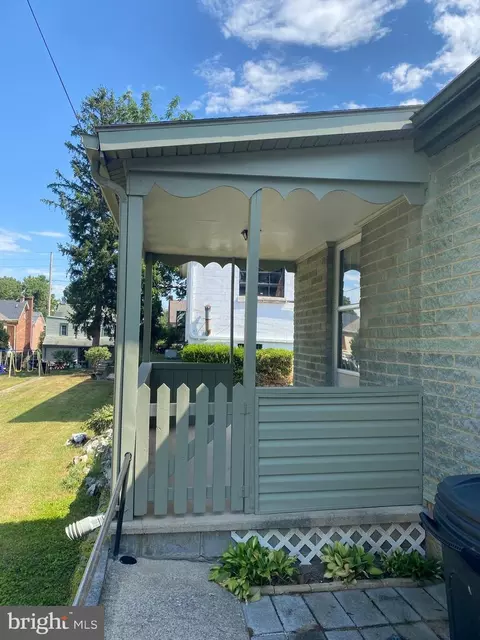 28 E Maple St, Funkstown, MD 21734 photo 5