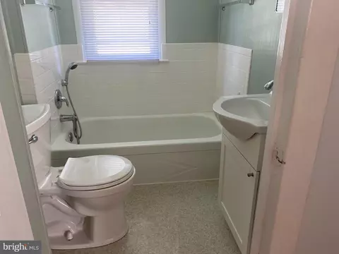 28 E Maple St, Funkstown, MD 21734 photo 10