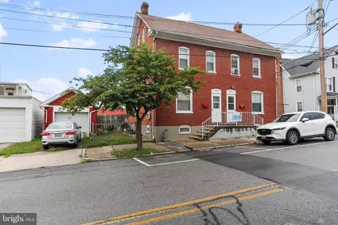 911 W Side Ave, Hagerstown, MD 21740