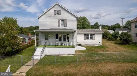 204 Baptist Church Rd, Hancock, MD 21750