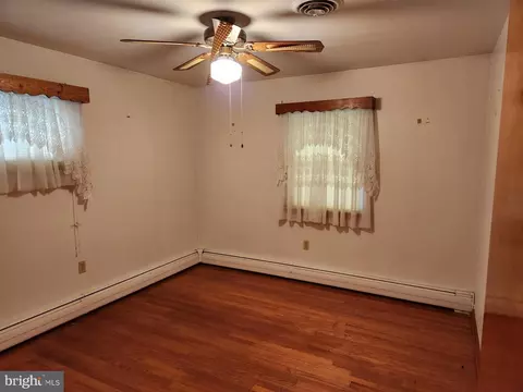 11955 Boyd Rd, Clear Spring, MD 21722 photo 10