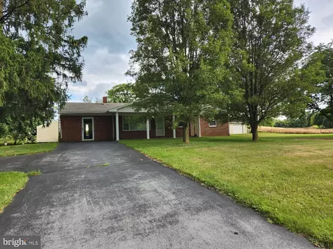 11955 Boyd Rd, Clear Spring, MD 21722 photo 3