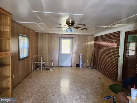 11955 Boyd Rd, Clear Spring, MD 21722 photo 8