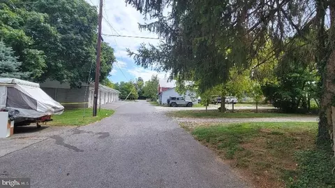 12 E Water St, Smithsburg, MD 21783 photo 13
