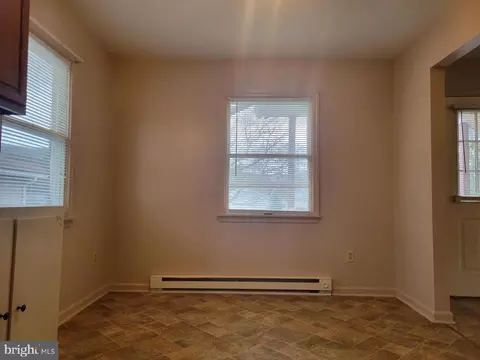 12 E Water St, Smithsburg, MD 21783 photo 10