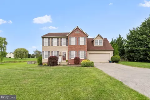 13524 Wellspring Dr, Hagerstown, MD 21740