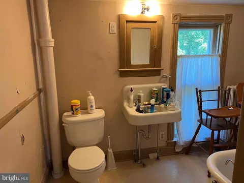 30 W Water St, Smithsburg, MD 21783 photo 46