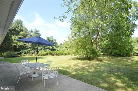 Exterior - 11112 Big Pool Rd, Big Pool, MD 21711 photo 13 of 26