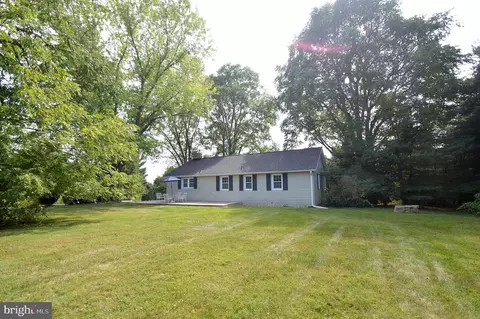 Exterior - 11112 Big Pool Rd, Big Pool, MD 21711 photo 10 of 26