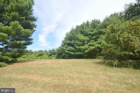 Exterior - 11112 Big Pool Rd, Big Pool, MD 21711 photo 25 of 26