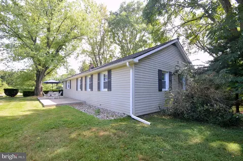 Exterior - 11112 Big Pool Rd, Big Pool, MD 21711 photo 4 of 26