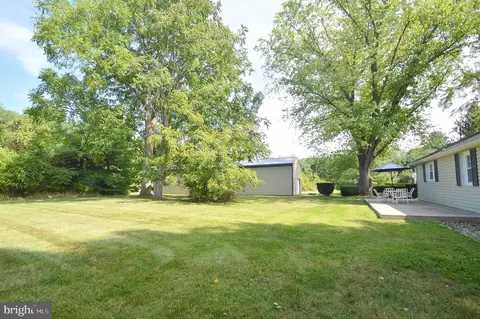 Exterior - 11112 Big Pool Rd, Big Pool, MD 21711 photo 11 of 26