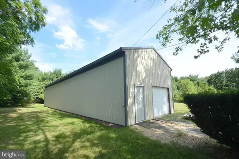 Exterior - 11112 Big Pool Rd, Big Pool, MD 21711 photo 17 of 26