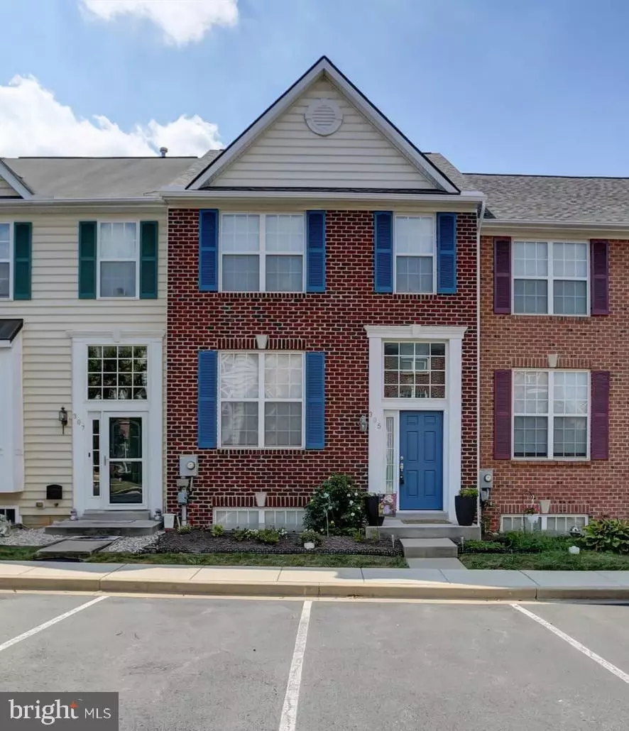  305 Green Fern Cir, Boonsboro, MD 21713 photo 1