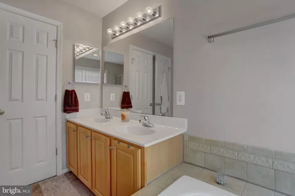  305 Green Fern Cir, Boonsboro, MD 21713 photo 16