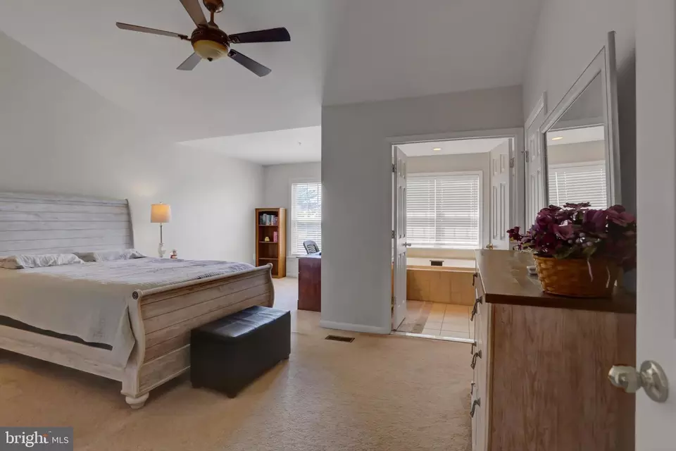  305 Green Fern Cir, Boonsboro, MD 21713 photo 12