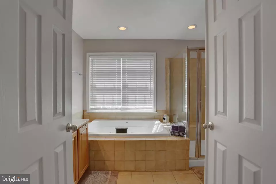  305 Green Fern Cir, Boonsboro, MD 21713 photo 17