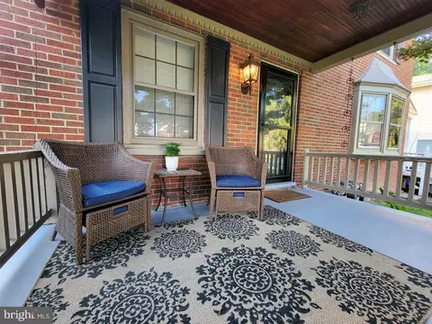 74 E Irvin Ave, Hagerstown, MD 21742