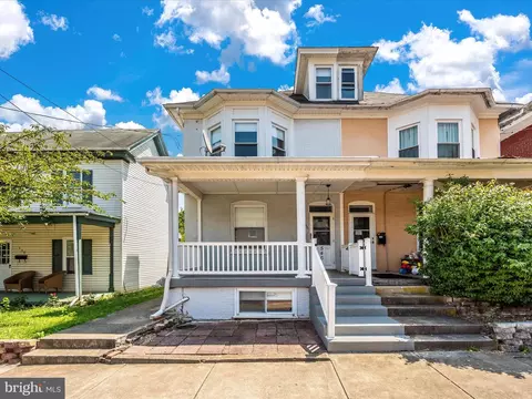 546 N Mulberry St, Hagerstown, MD 21740