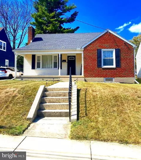 351 Devonshire Rd, Hagerstown, MD 21740