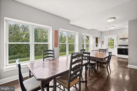 Dining - 7 Taney St S, Hancock, MD 21750 photo 4 of 4