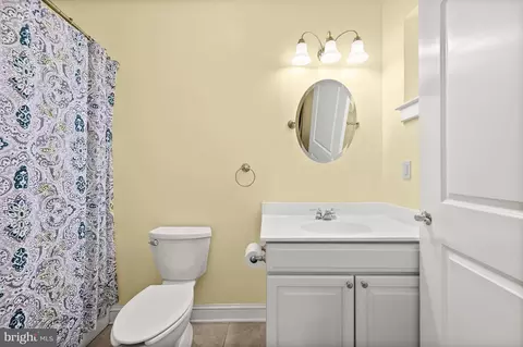 Bath - 7 Taney St S, Hancock, MD 21750 photo 3 of 7