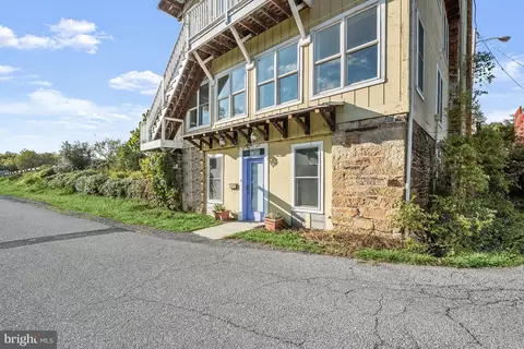 Exterior - 7 Taney St S, Hancock, MD 21750 photo 2 of 21