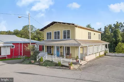 Exterior - 7 Taney St S, Hancock, MD 21750 photo 1 of 21