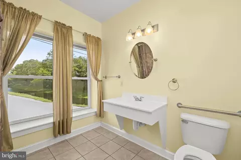 Bath - 7 Taney St S, Hancock, MD 21750 photo 1 of 7