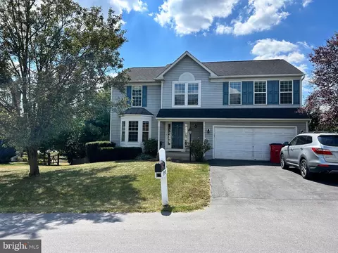 19507 Portsmouth Dr, Hagerstown, MD 21742
