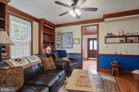 25 W Water St, Smithsburg, MD 21783 photo 32