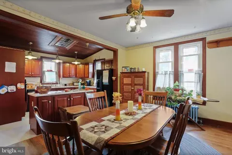 25 W Water St, Smithsburg, MD 21783 photo 41
