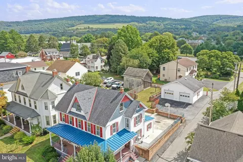 25 W Water St, Smithsburg, MD 21783 photo 93
