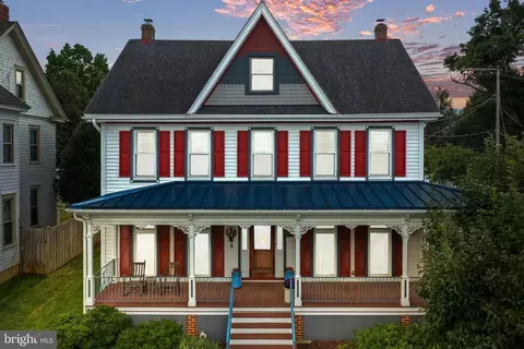 25 W Water St, Smithsburg, MD 21783 photo 6