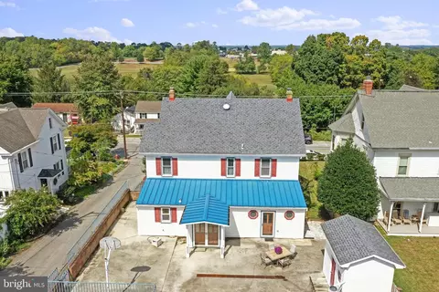 25 W Water St, Smithsburg, MD 21783 photo 92