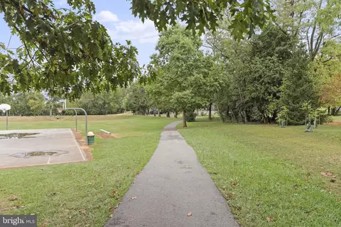 25 W Water St, Smithsburg, MD 21783 photo 80