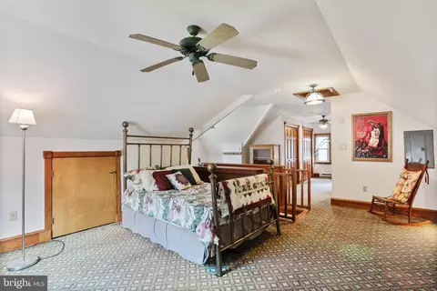 25 W Water St, Smithsburg, MD 21783 photo 63